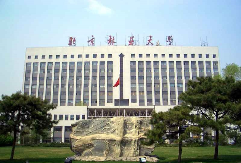 名校风采